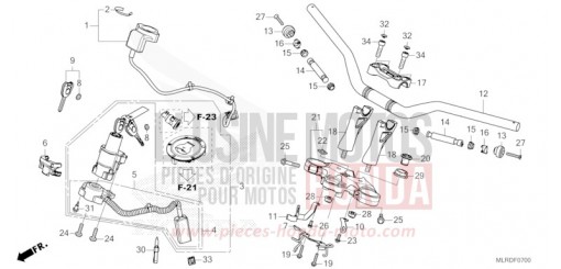 HANDLE PIPE/TOP BRIDGE CB500XAR de 2024